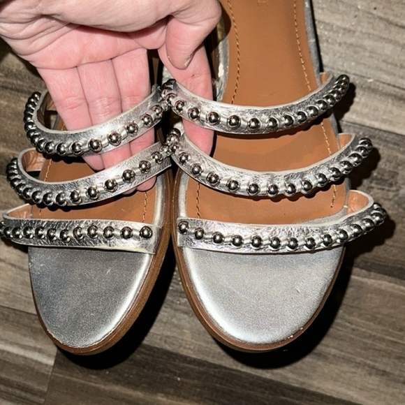 Coach Silver Sandals with Luxurious Embellishments - Picture 2 of 4
